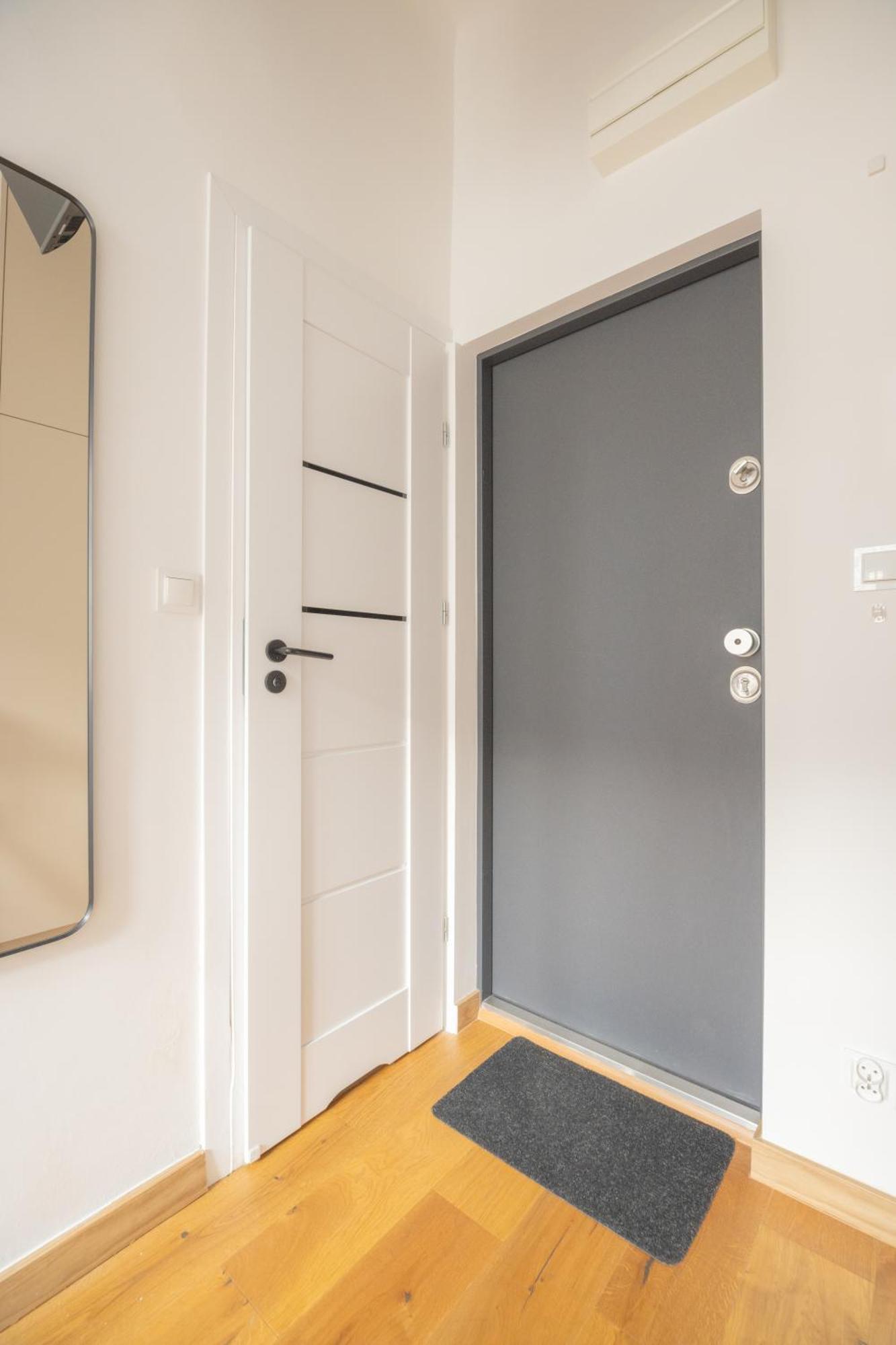 Micro Chmielna Apartment Warsaw Ngoại thất bức ảnh